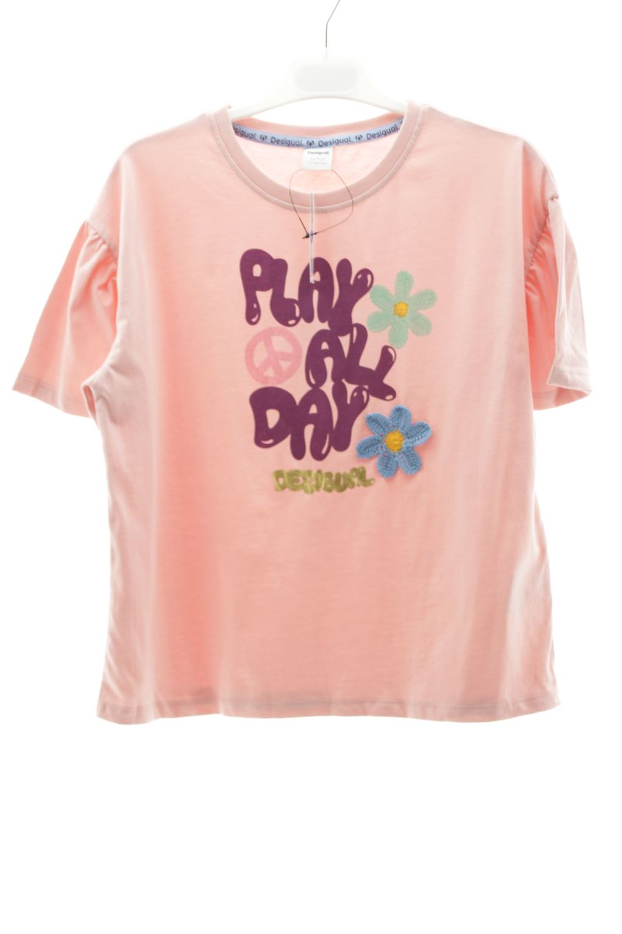 T-shirt Desigual de la taille 11 ans avec une étiquette