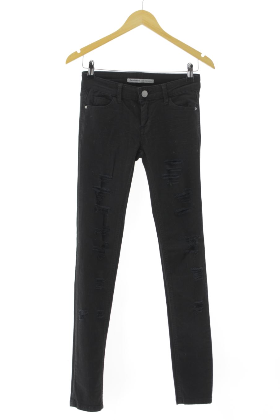 Jeans Stradivarius de la taille 34, de couleur noir de denim