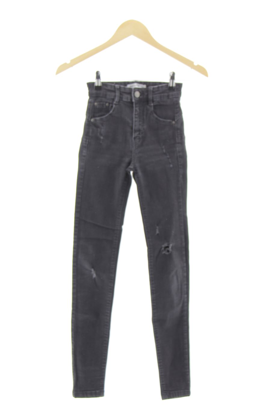 Vaquero de Pull & Bear de la talla 32, de color negro de ropa vaquera