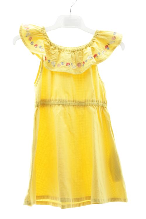 Aufwändiges Kleid