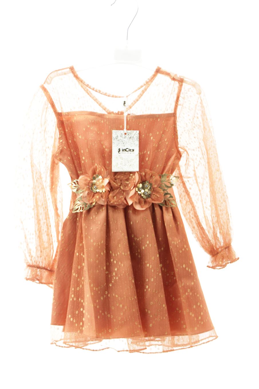 Robe Incity de la taille 3 ans avec une étiquette