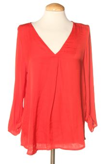 Blusa de manga larga S Sfera, foto 1 de 2