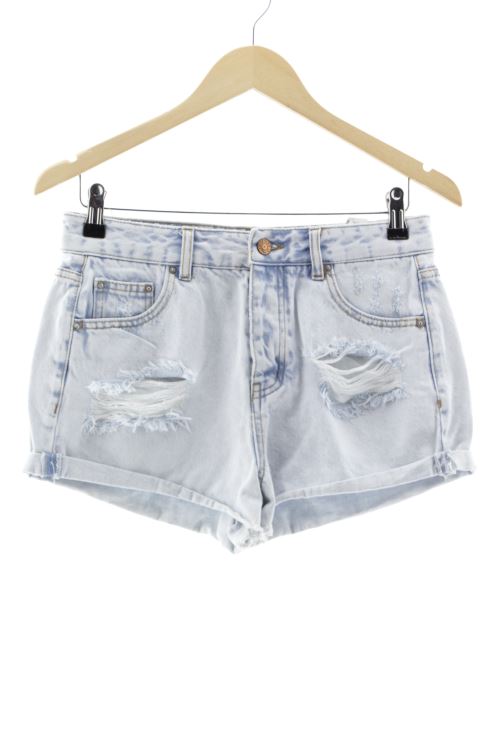 Pantalón corto