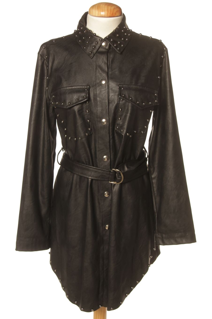 Robe casual Zara de la taille M, de couleur noir de synthétique