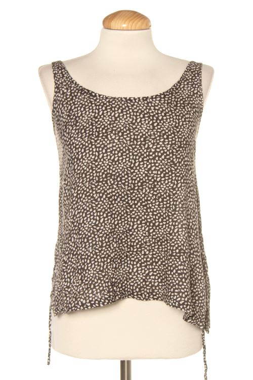 Aufwändiges Top