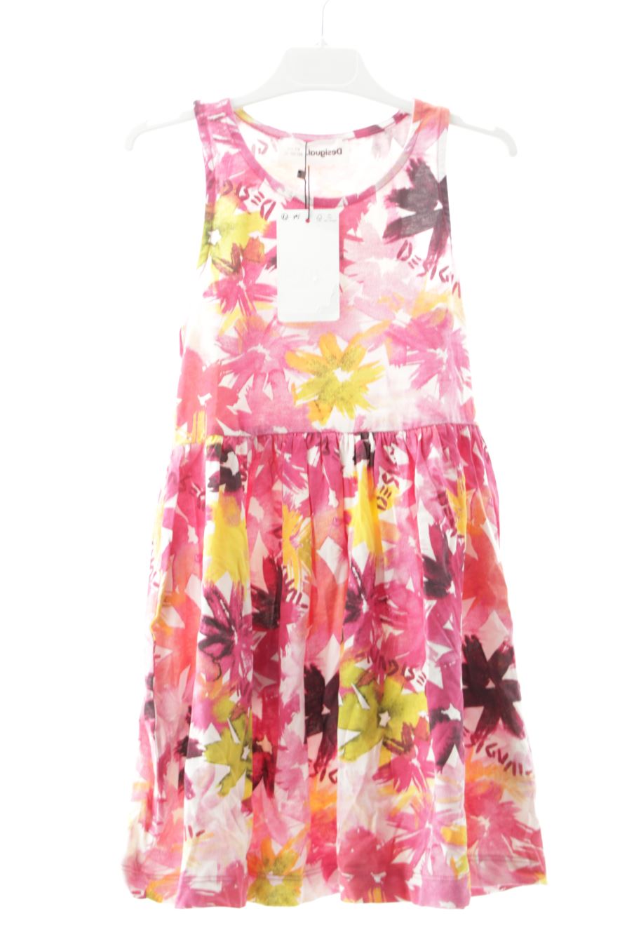 Vestido sport de Desigual de la talla 7 años con etiqueta