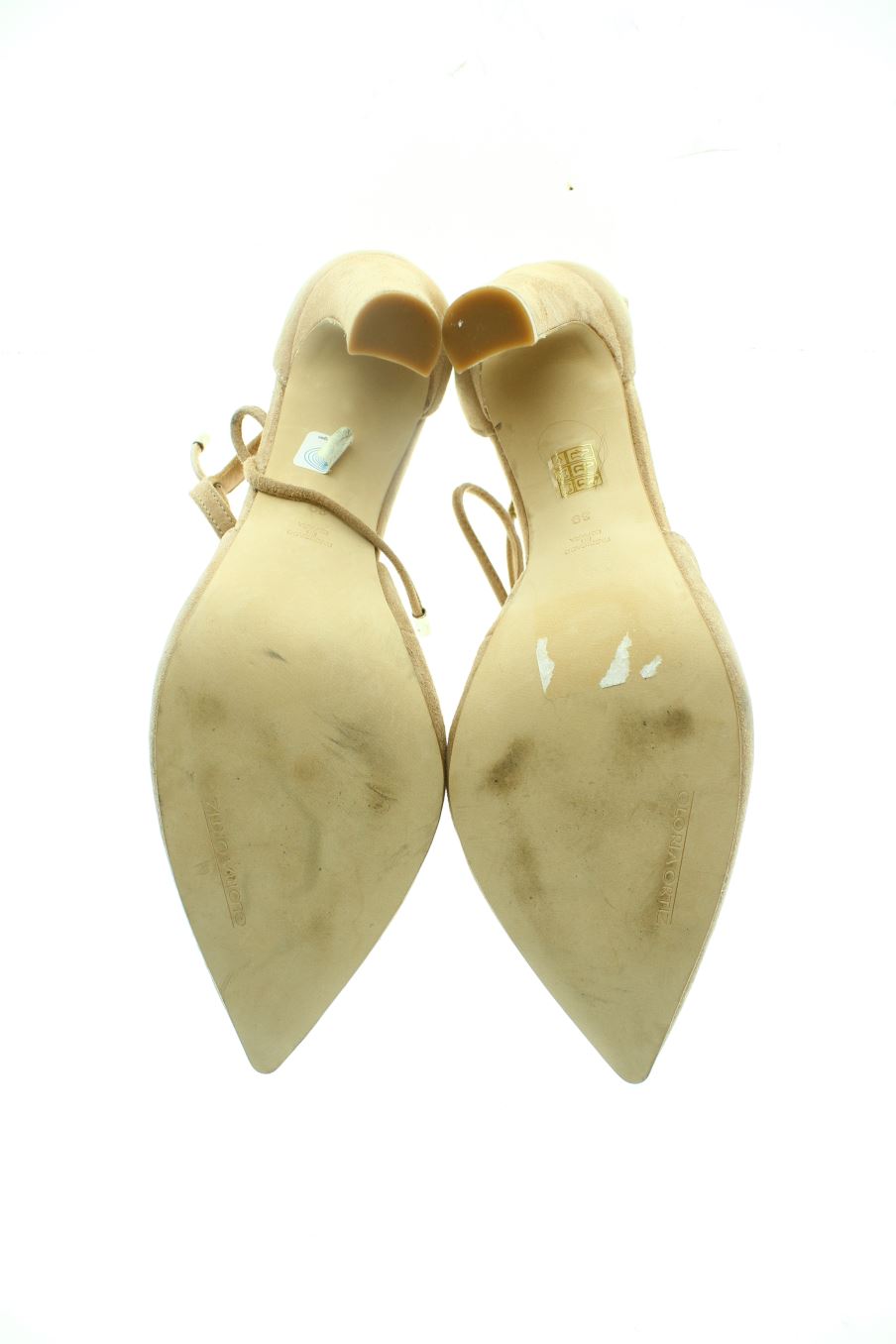 Sandalias tacon de Gloria Ortiz de la talla 39, de color beige de