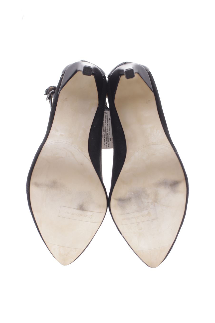 Sandalias tacon de Stradivarius de la talla 37, de color negro de