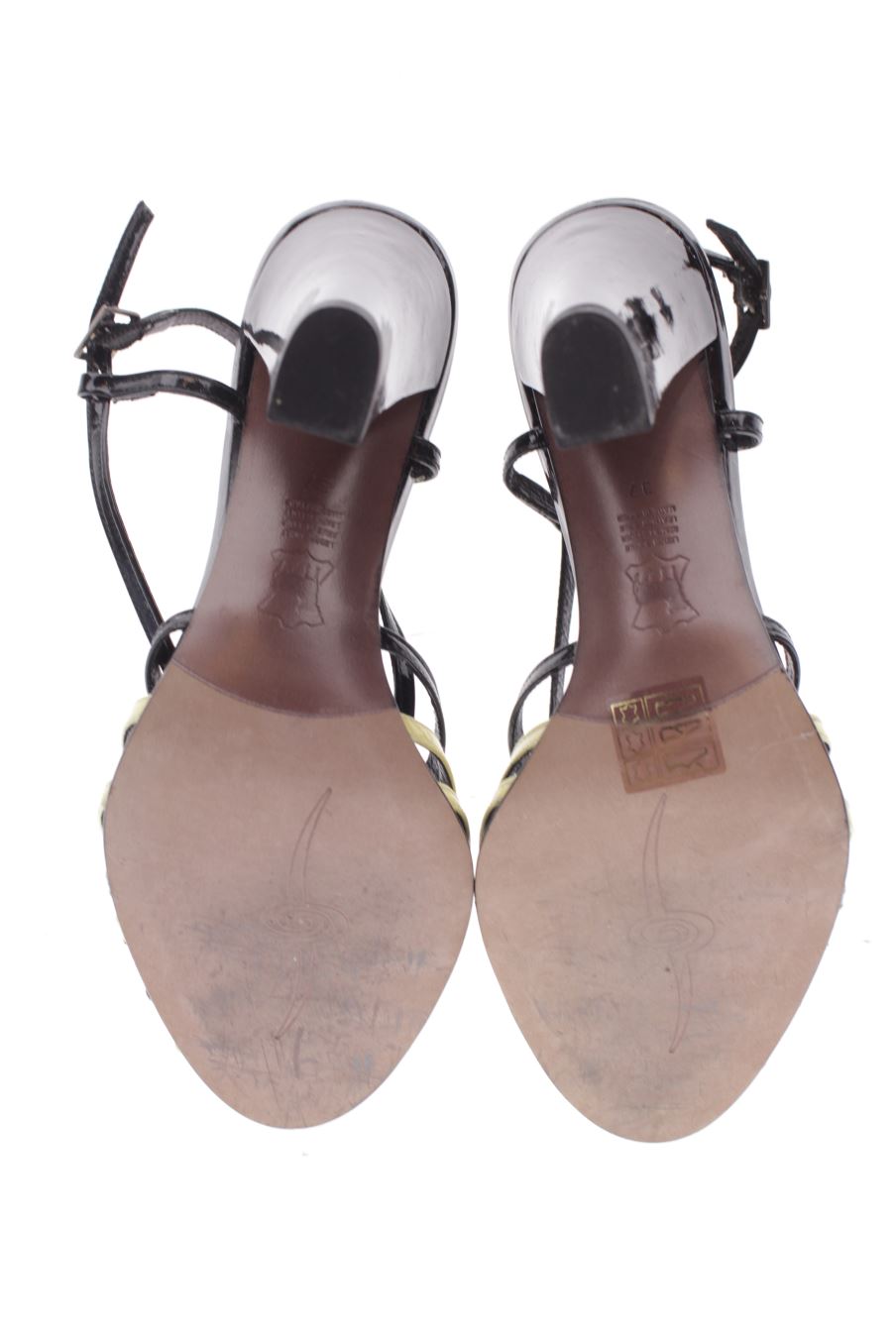 Sandalias tacon de Rebeca Sanver de la talla 37, de color negro de