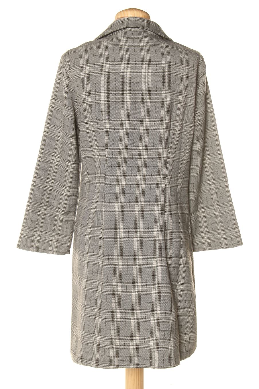Robe casual Marka de la taille M, de couleur gris