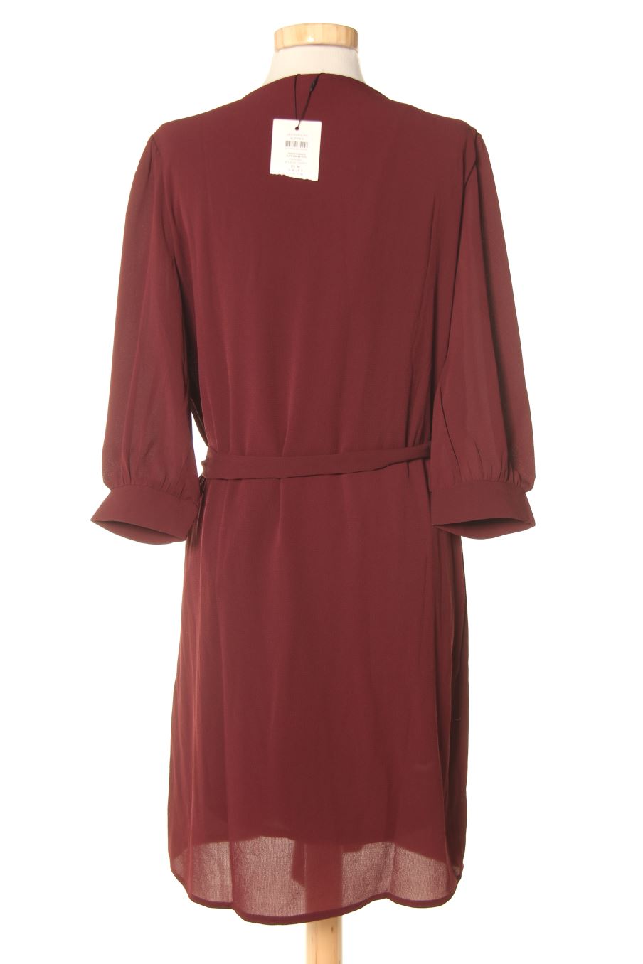 Robe casual Jacqueline De Yong de la taille 36, de couleur bordeaux