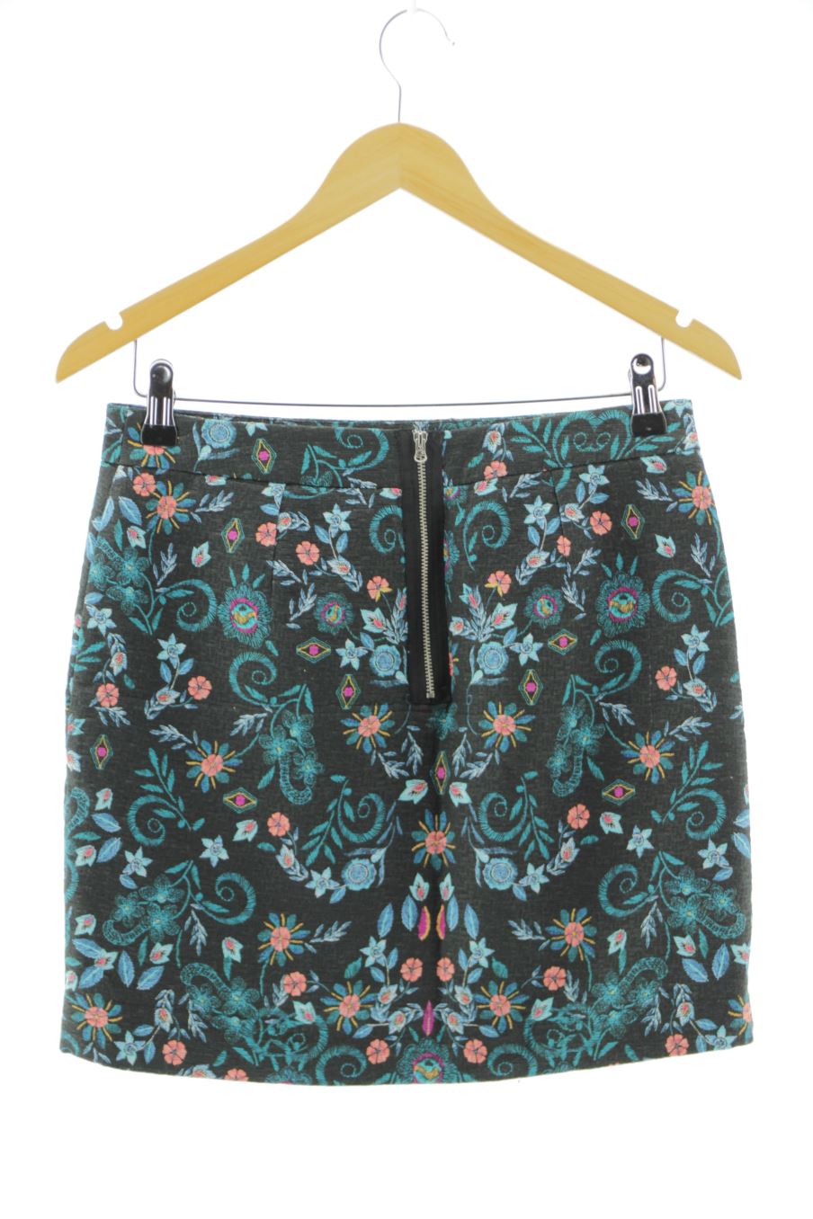 Jupe Promod de la taille 36, de couleur fleurs