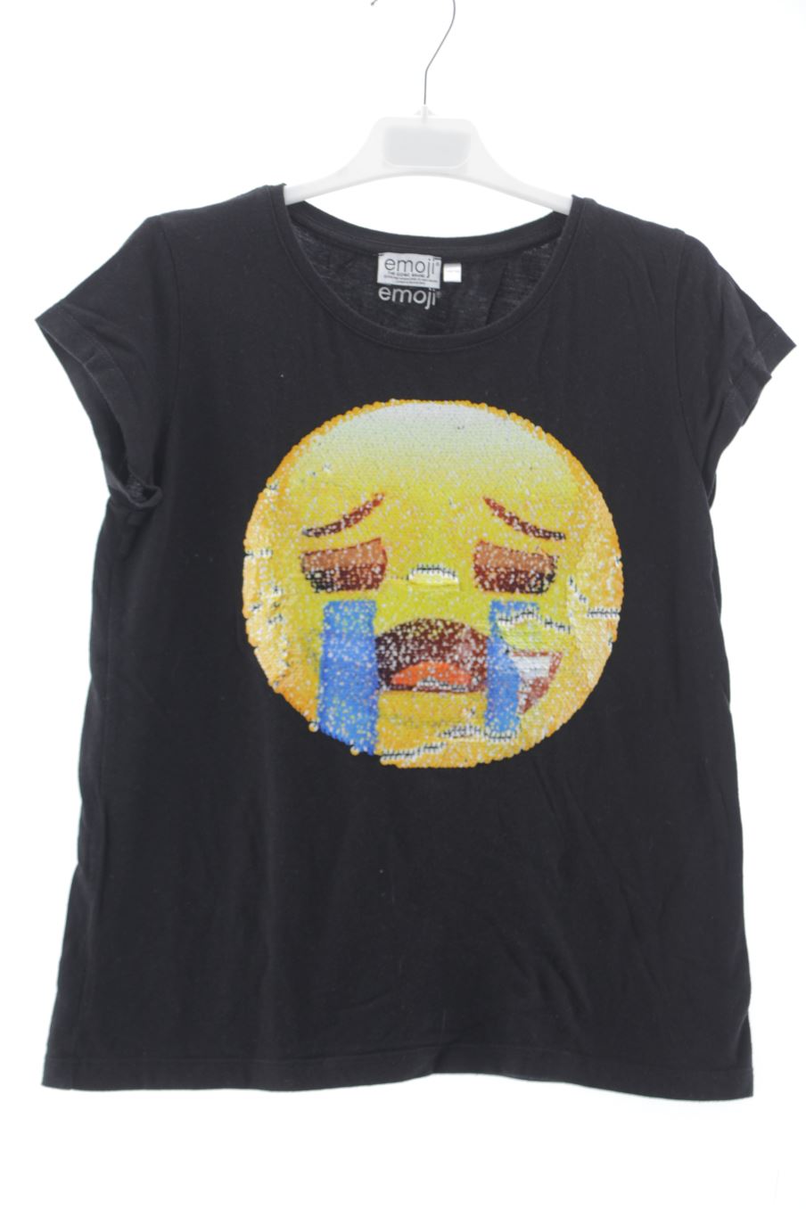 T-shirt EMOJI de la taille 11 ans de seconde main