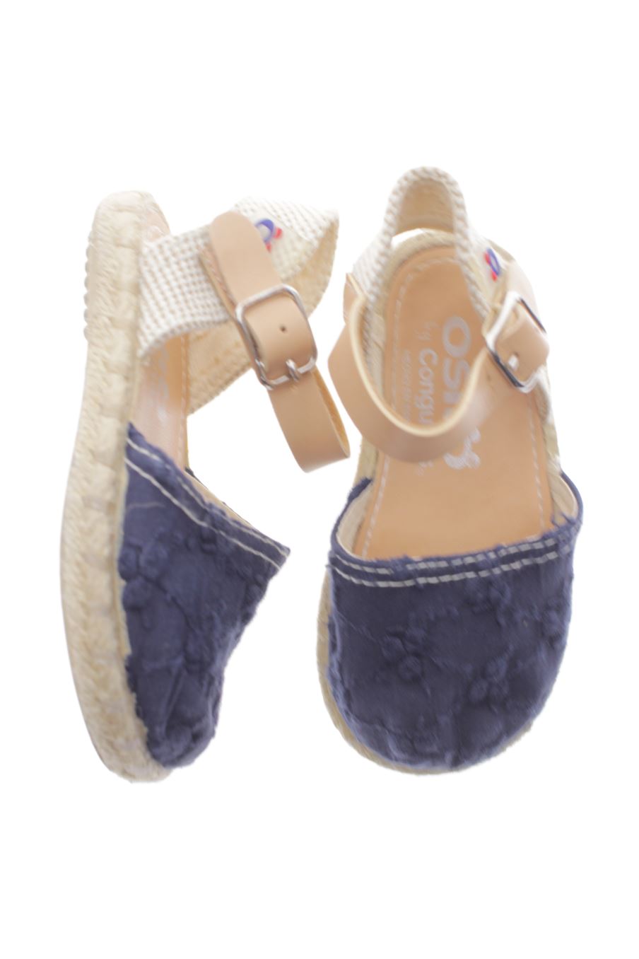 Sandalias de Osito de la talla 20 con etiqueta
