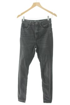 Jeans 34 Stradivarius, foto 1 di 2