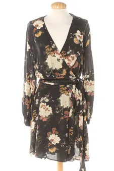 Vestido casual M Mango, foto 1 de 2