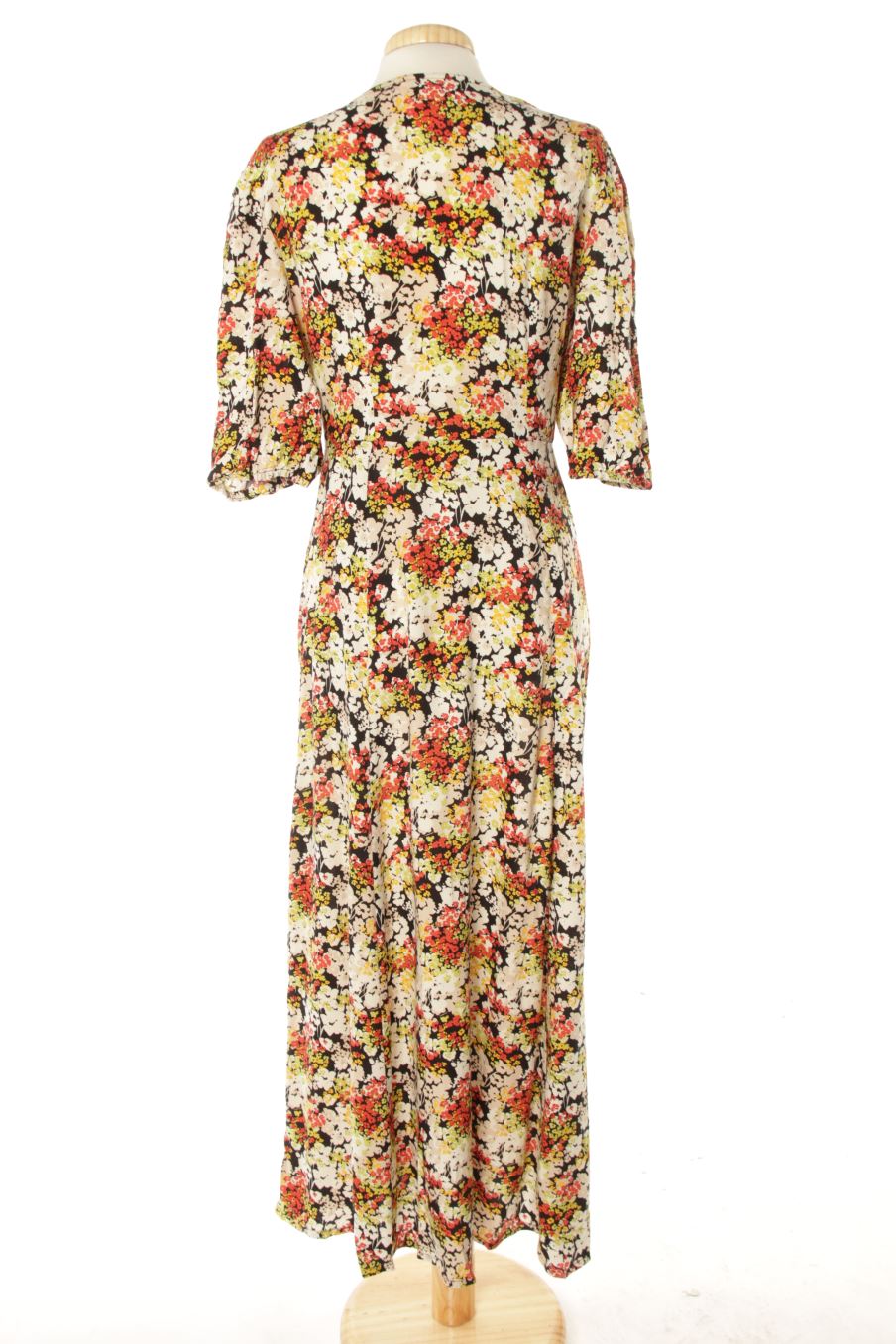 Robe casual Sfera de la taille S, de couleur fleurs