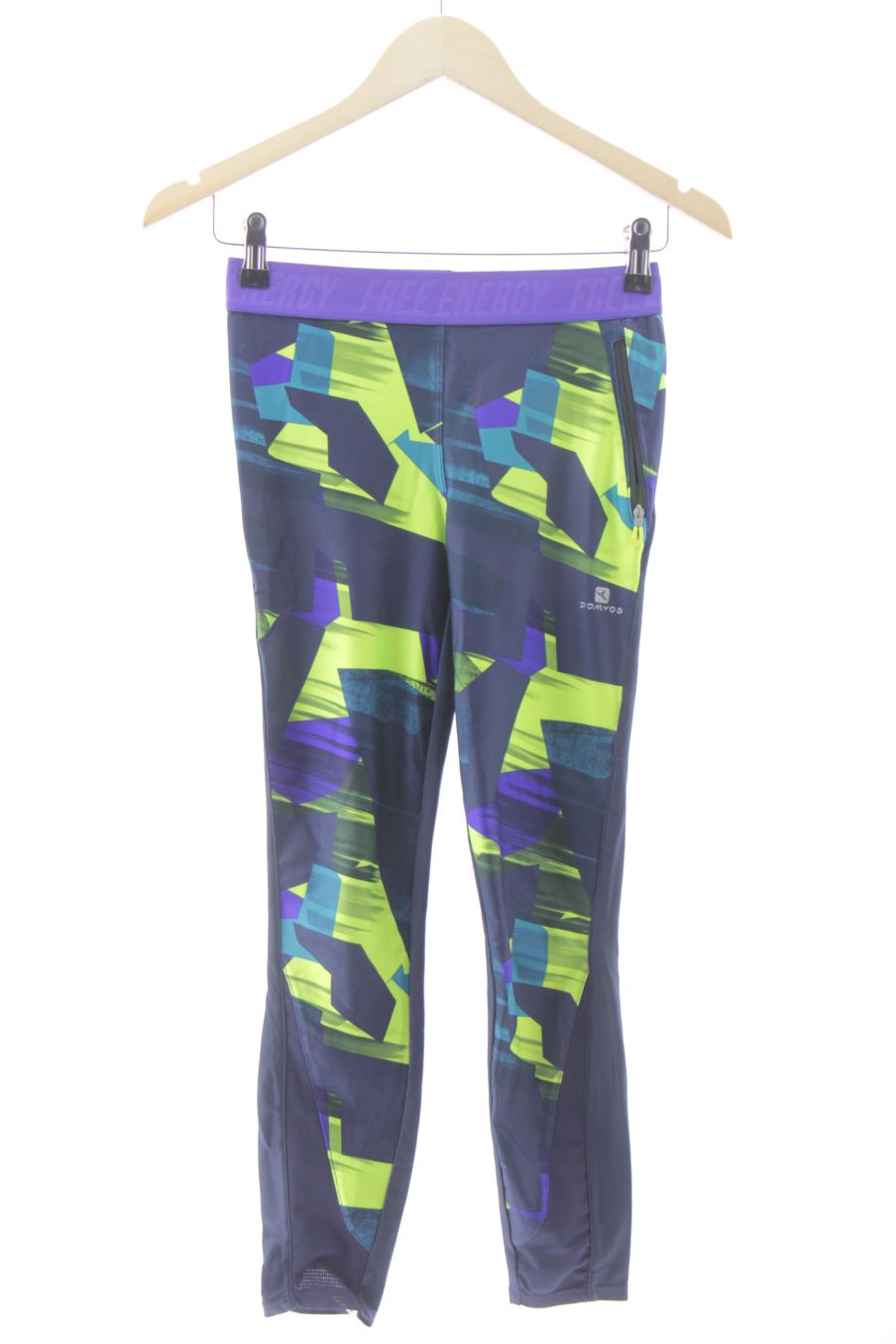 Pantaloni sportivi de Domyos (DECATHLON) de la talla M, de color stampato