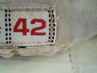 Vaquero de Adolfo Dominguez de la talla 42