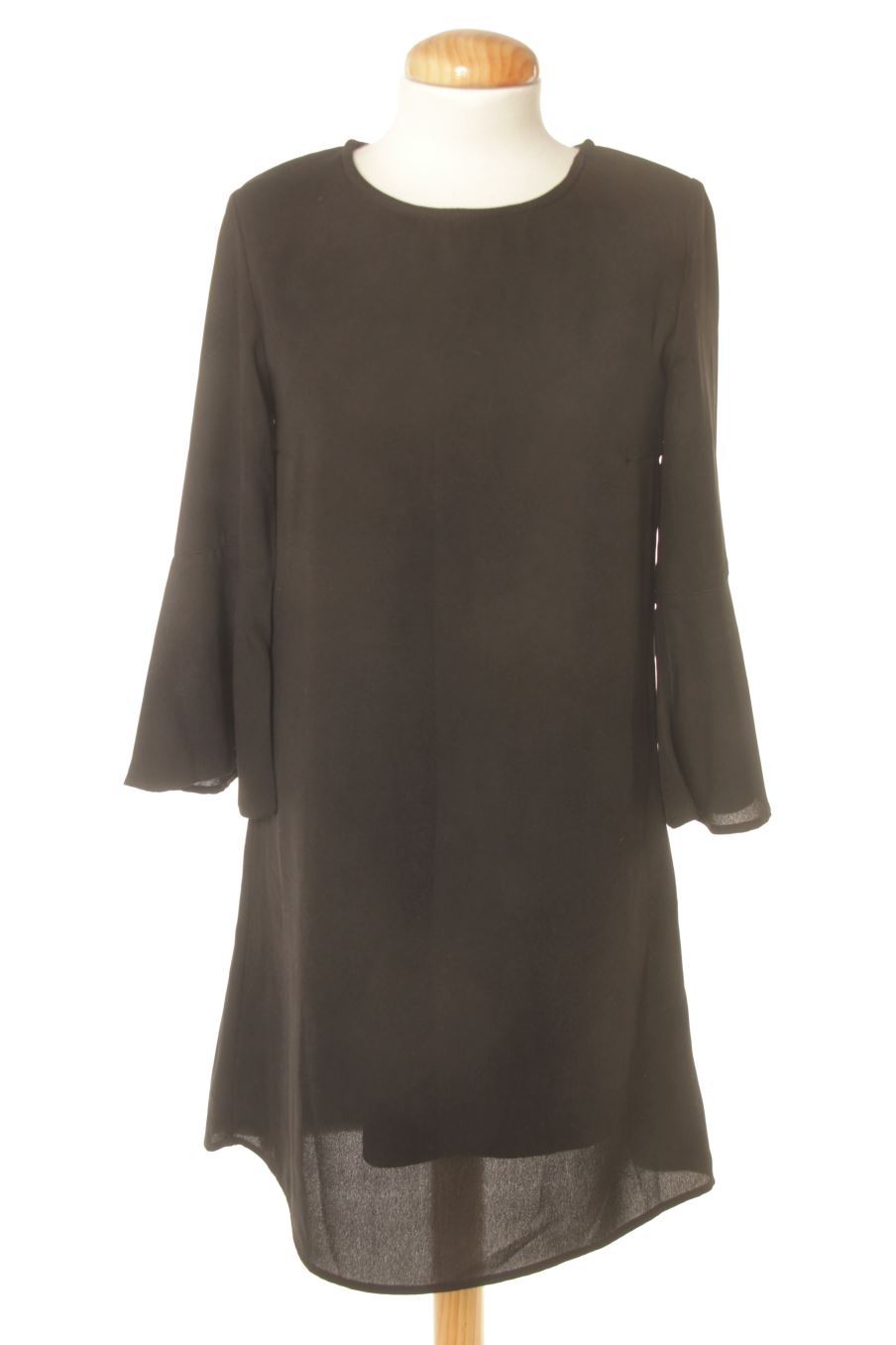 Robe casual Only de la taille 34, de couleur noir
