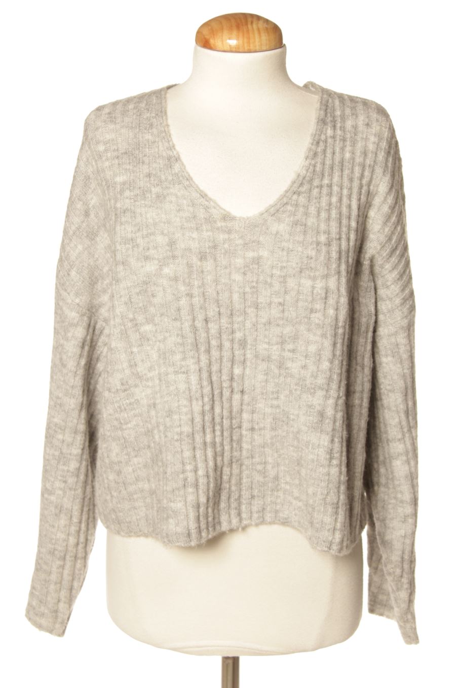 Pull Mango de la taille S, de couleur gris