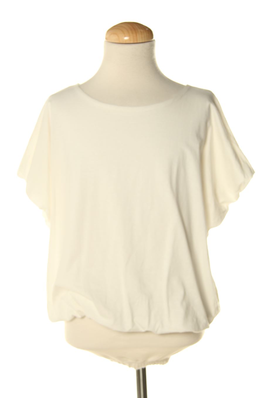 Camiseta de Zara de la talla 13 años de segunda mano