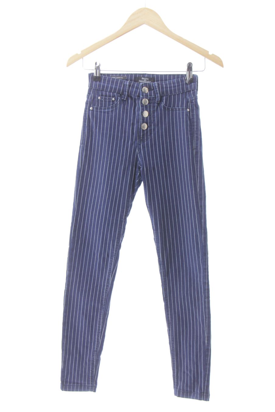 Jeans Bershka de la taille 34, de couleur bleu de denim