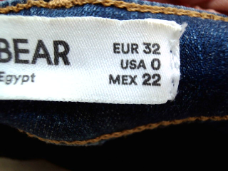 Vaqueros de Pull & Bear de la talla 32, de color azul de ropa vaquera