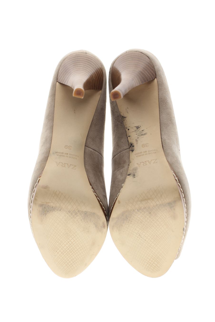 Zapatos de tacon de Zara de la talla 39, de color beige de