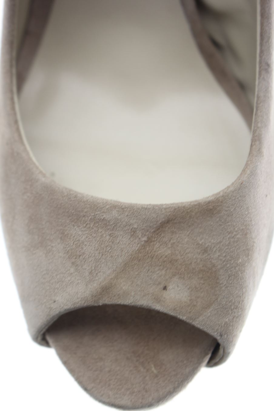 Zapatos de tacon de Zara de la talla 39, de color beige de