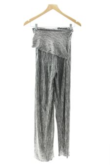 Pantalón XS Zara