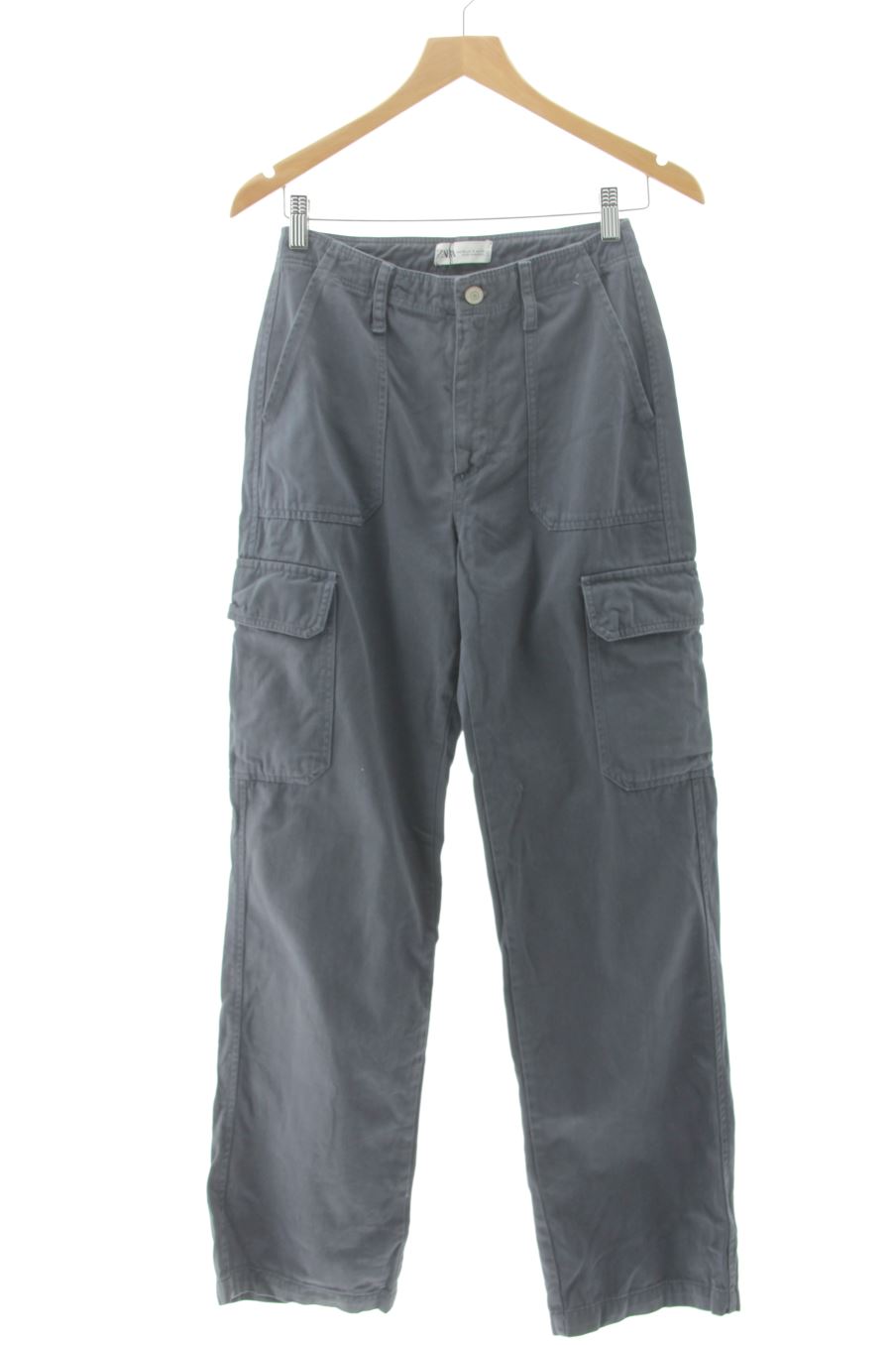 Jeans Zara de la taille 36, de couleur bleu marine de denim
