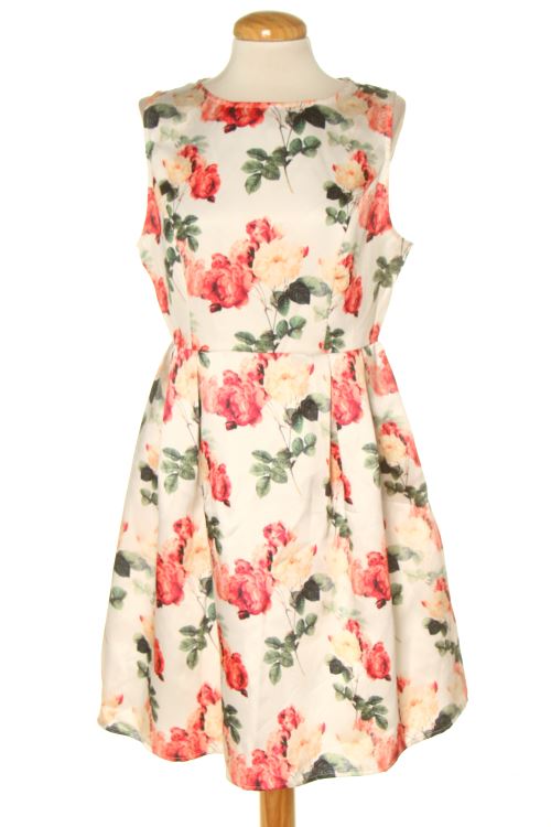 Einfaches Kleid
