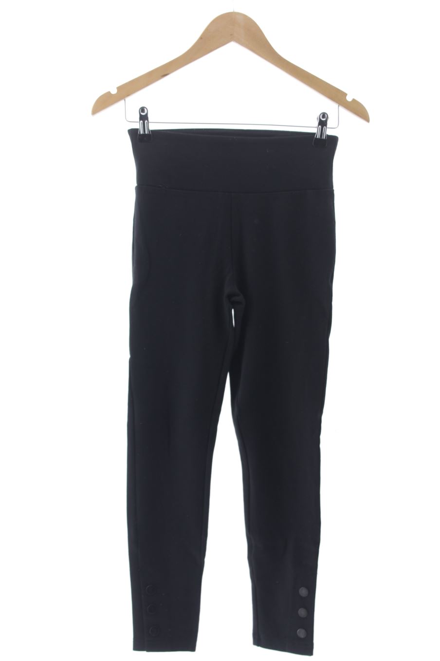 Leggings de Stradivarius de la talla 36, de color nero
