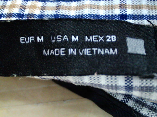 Pantalón de Zara de la talla M, de color cuadros