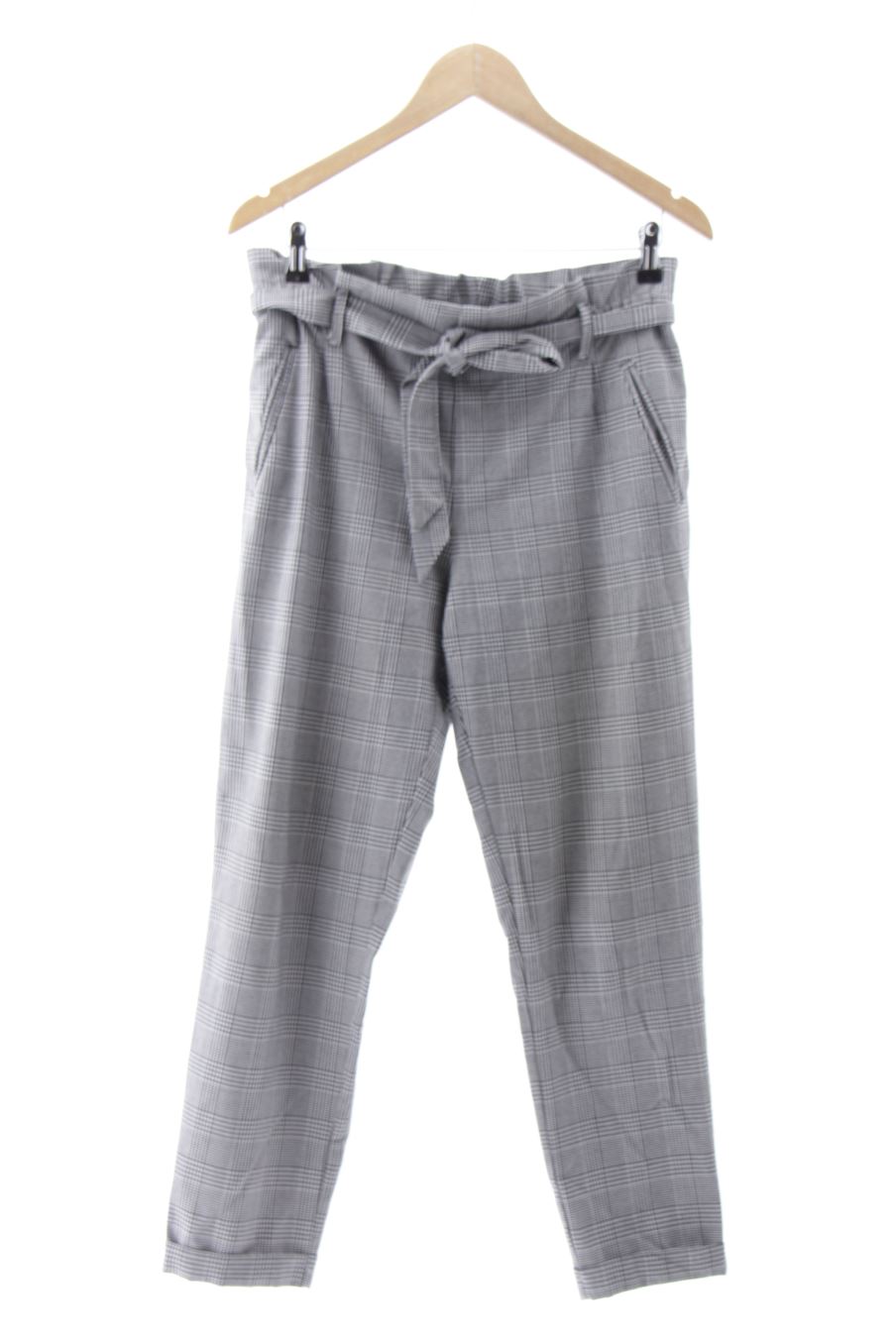 Pantalon trf (ZARA) de la taille M, de couleur carreaux