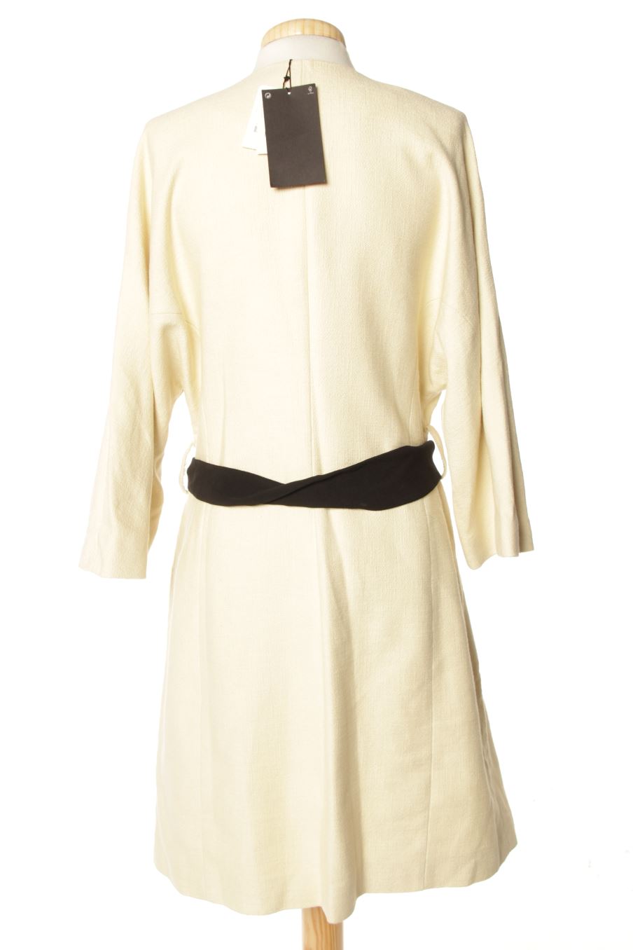 Abrigos de Zara de la talla L, de color beige