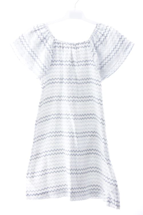 Aufwändiges Kleid