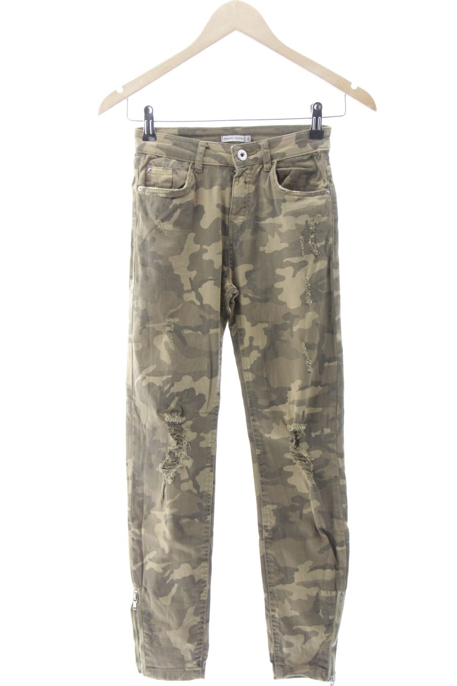 Vaquero de Bershka de la talla 32, de color verde de ropa vaquera