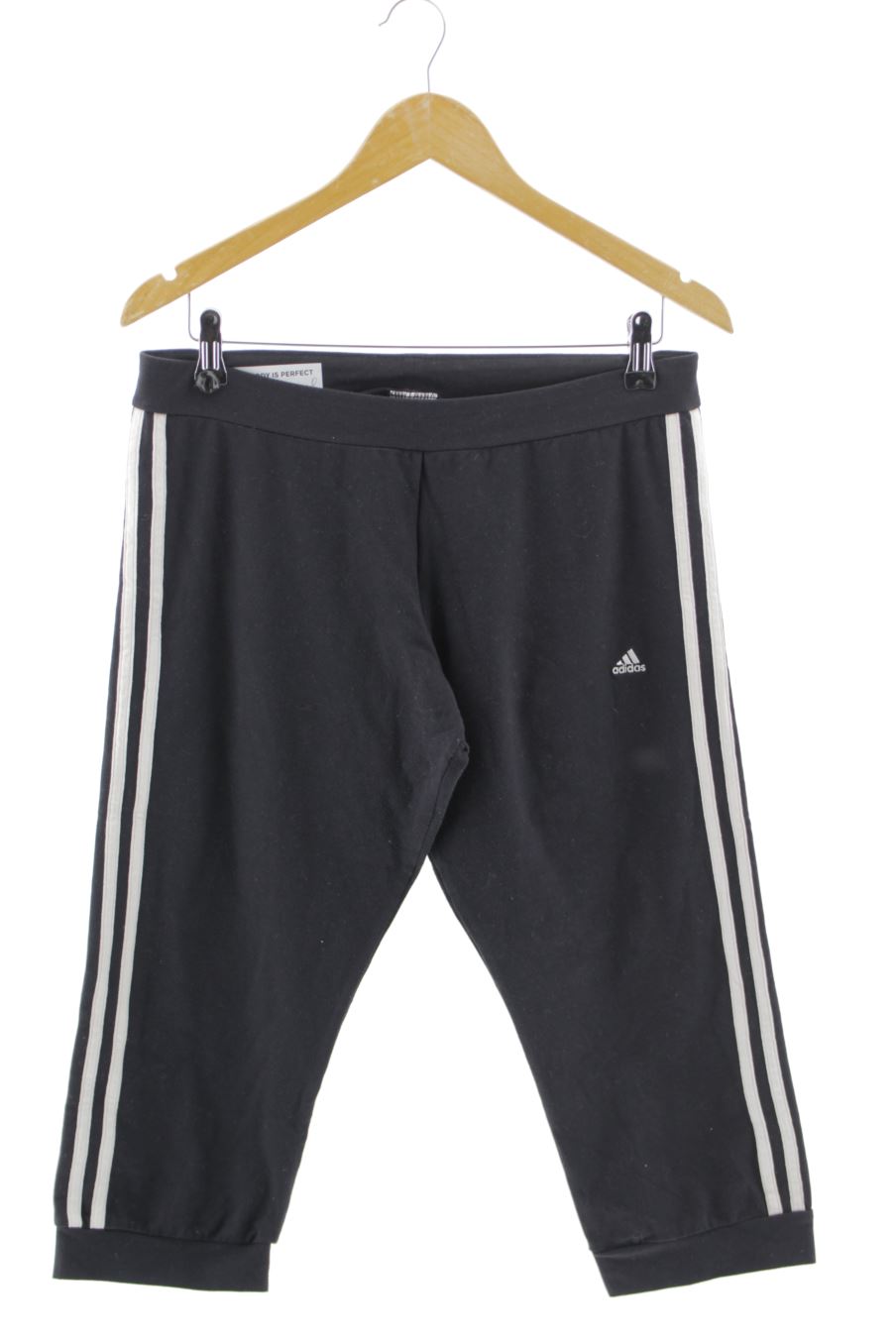 Shorts Adidas de la taille 42, de couleur noir