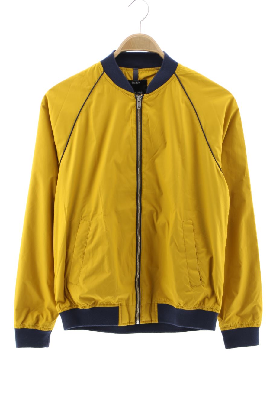 Cazadora de Bershka de la talla S