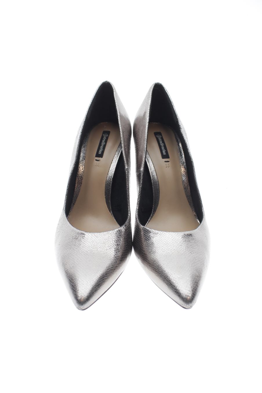 Zapatos de tacon de Stradivarius de la talla 38, de color plateado de
