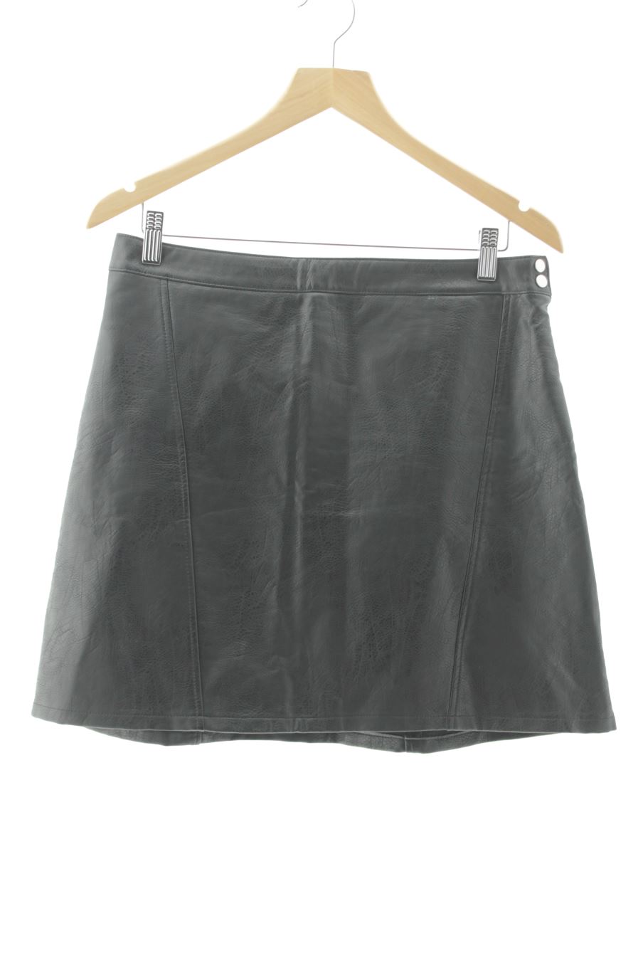Jupe Zara de la taille L, de couleur noir de synthétique
