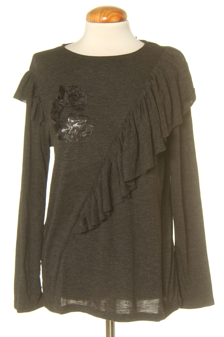 Maglietta a maniche lunghe de Mango de la talla M, de color grigio