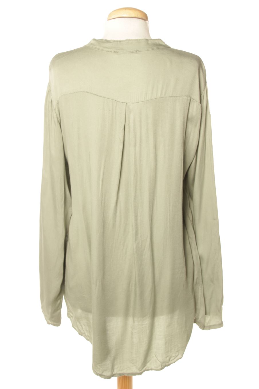 Chemise Made in italy de la taille M, de couleur vert