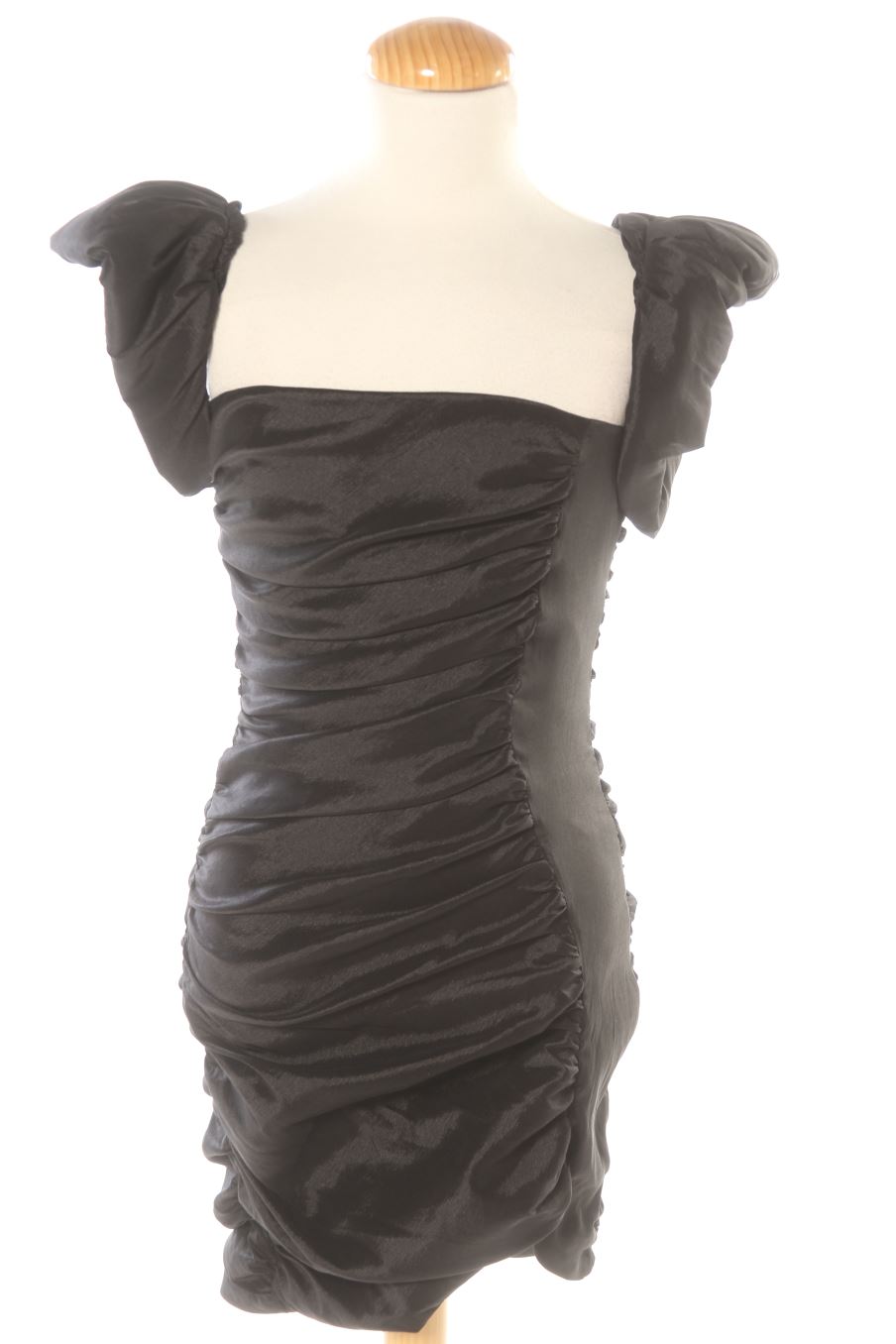 Robe oh polly de la taille 36, de couleur noir