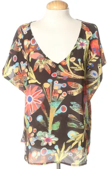 Blusa de manga corta M PERCENTIL, foto 1 de 2