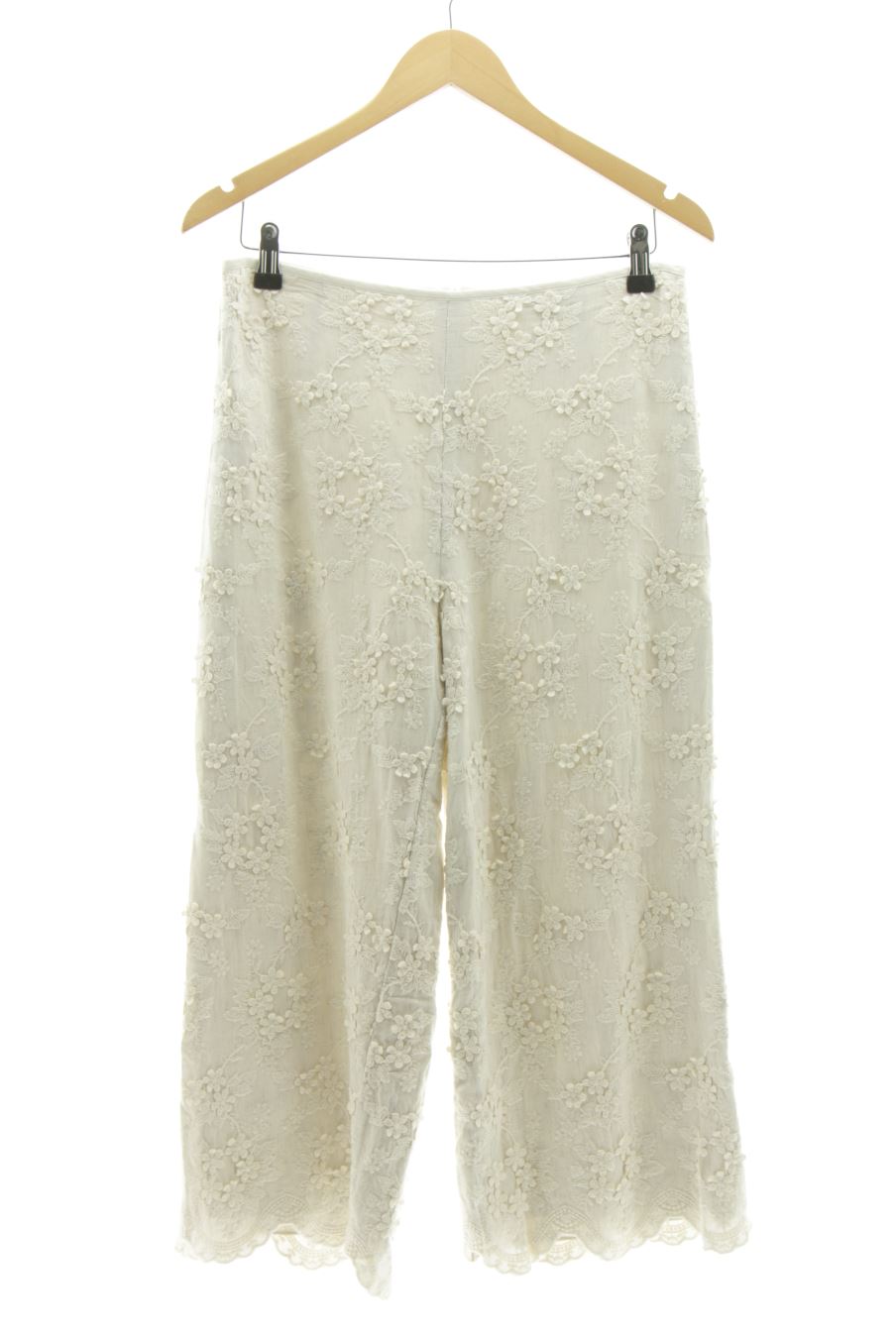 Pantalón de Alba Conde de la talla 42, de color beige