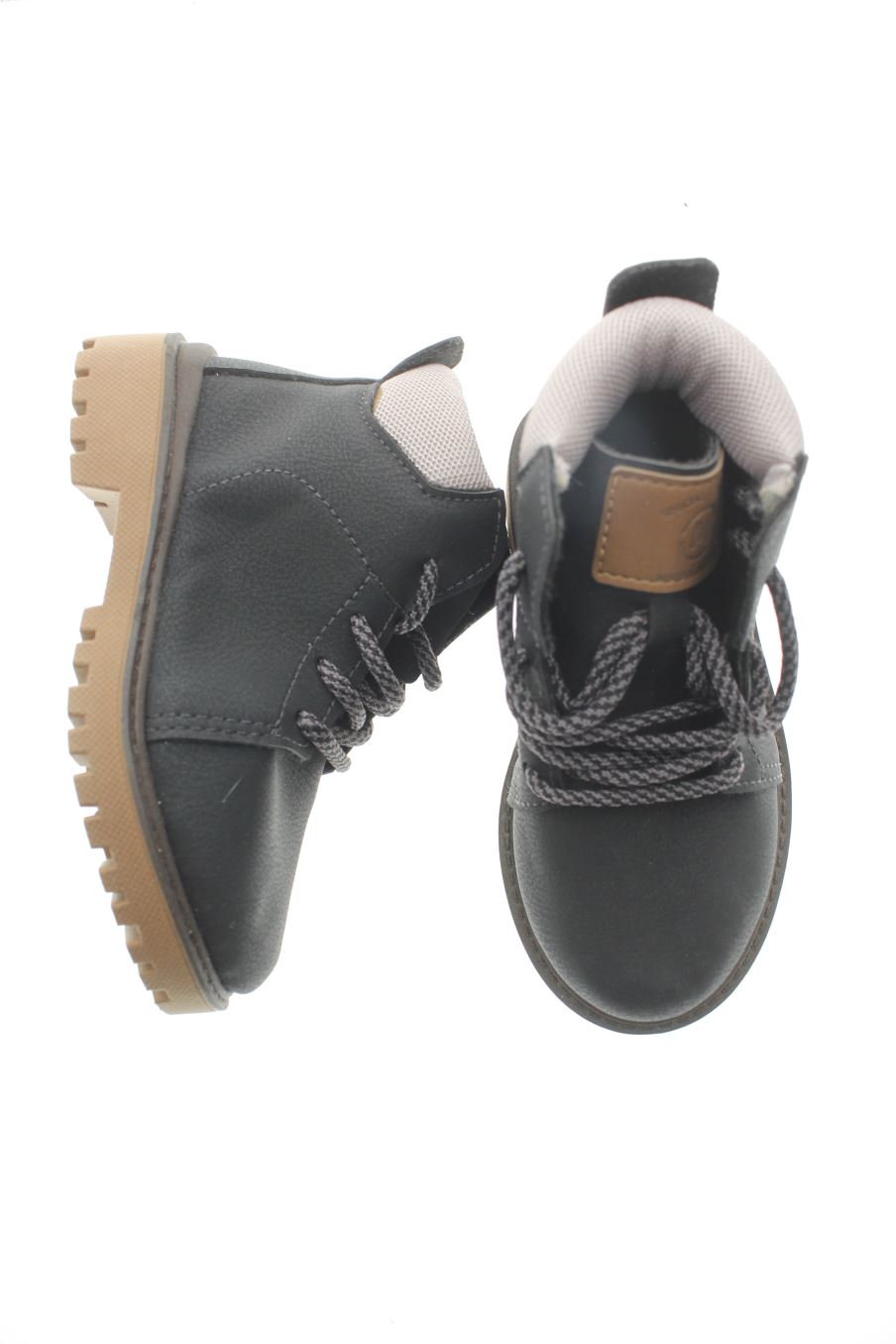 Zapatos de MOLEKINHO de la talla 22 con etiqueta
