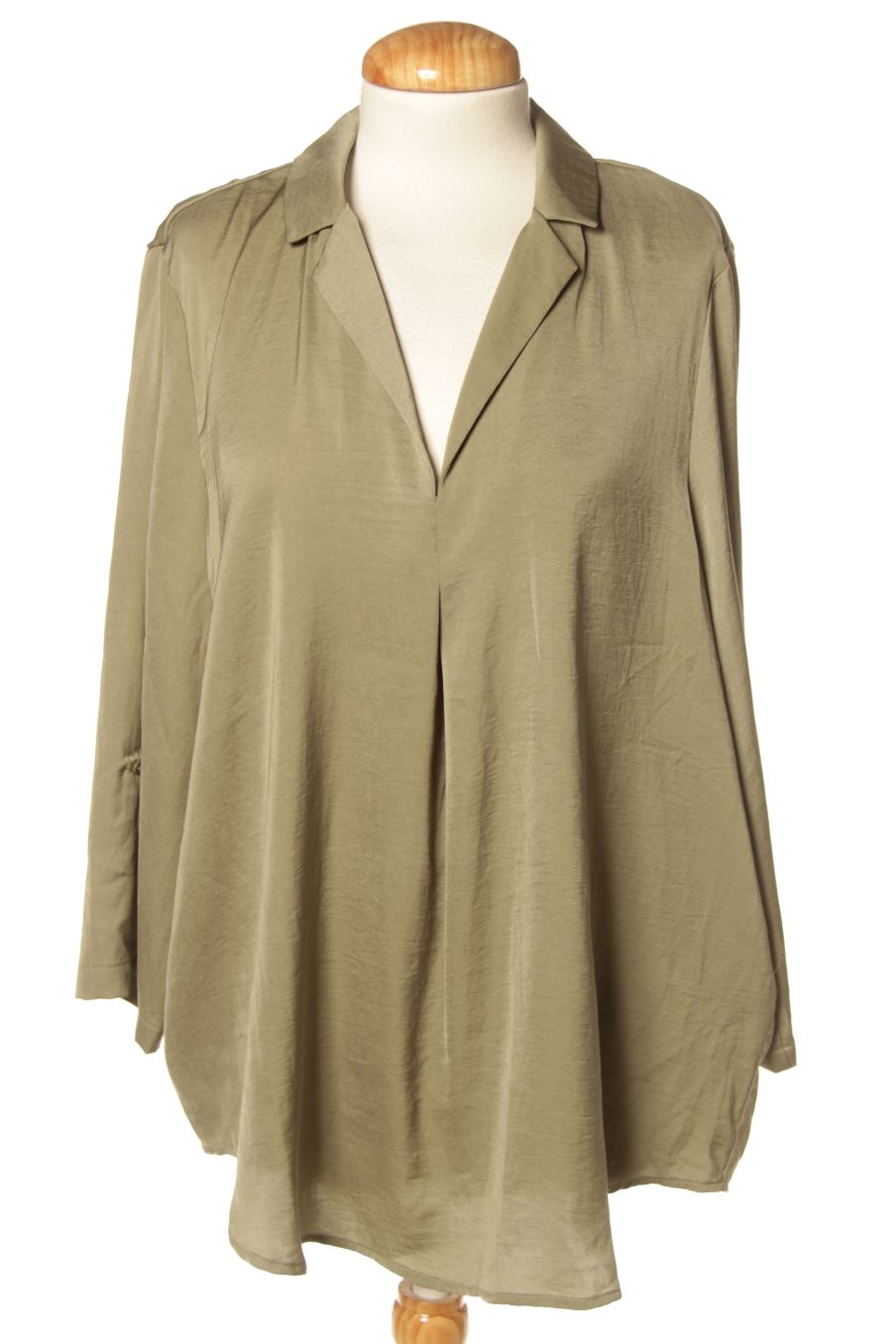 Blusa de manga larga de Cortefiel de la talla L, de color verde